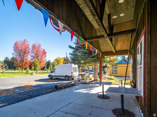 235 S 7400 E, Huntsville, UT 84317