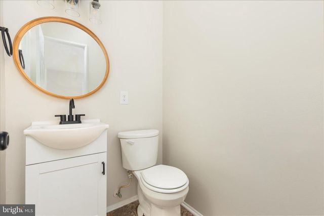 706 W 14TH STREET, Front Royal, VA 22630