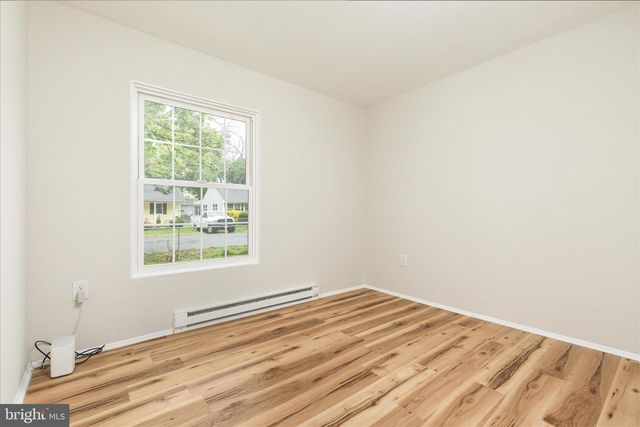 706 W 14TH STREET, Front Royal, VA 22630