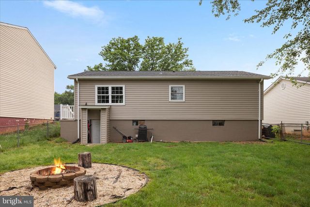 706 W 14TH STREET, Front Royal, VA 22630