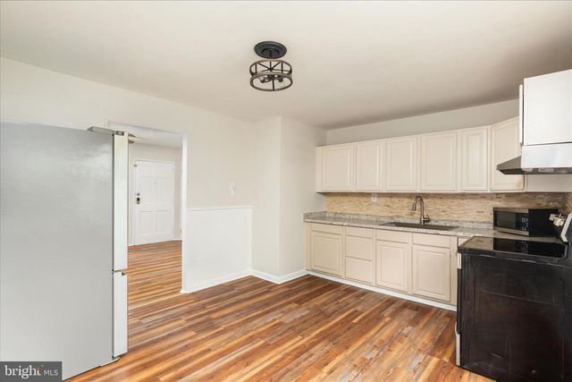 706 W 14TH STREET, Front Royal, VA 22630