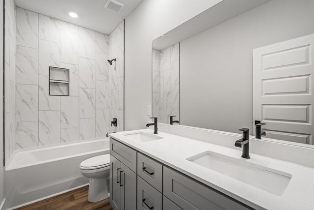 310 Glade Road, Lebanon, TN 37087