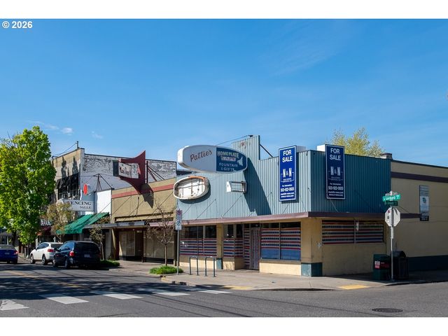 8817 N HARTMAN St, Portland, OR 97203