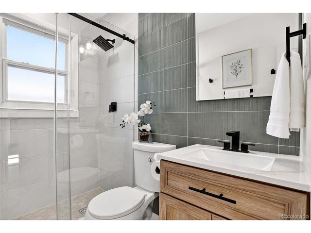 4940 Newton St, Denver, CO 80221