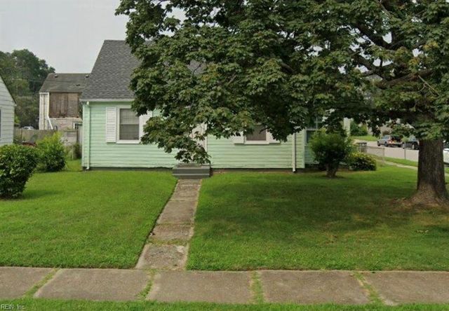 1100 17th ST, Newport News, VA 23607
