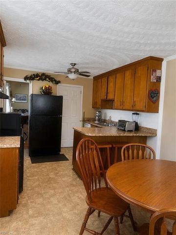 1100 17th ST, Newport News, VA 23607