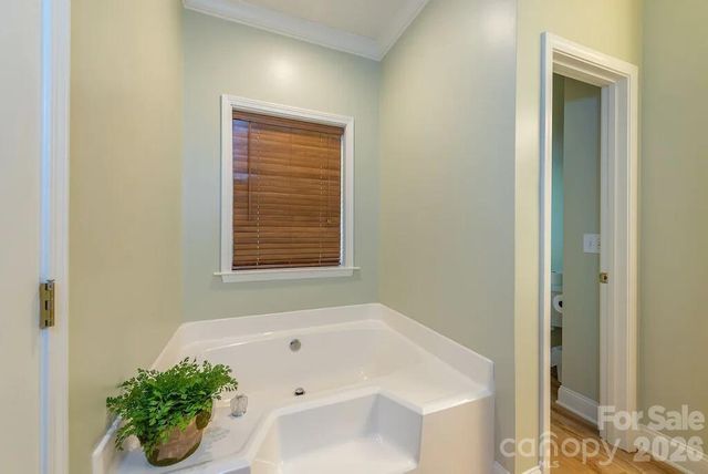 39 Rogers Creek Drive, Bakersville, NC 28705
