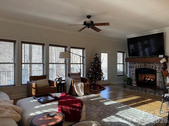 39 Rogers Creek Drive, Bakersville, NC 28705