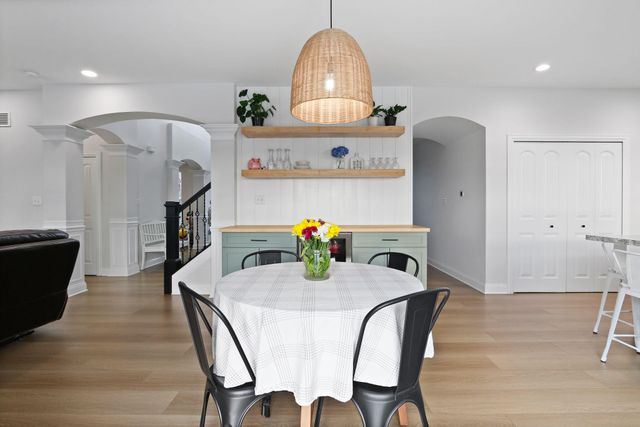 10148 Sentry Drive, St. John, IN 46373