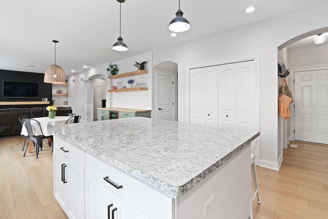 10148 Sentry Drive, St. John, IN 46373