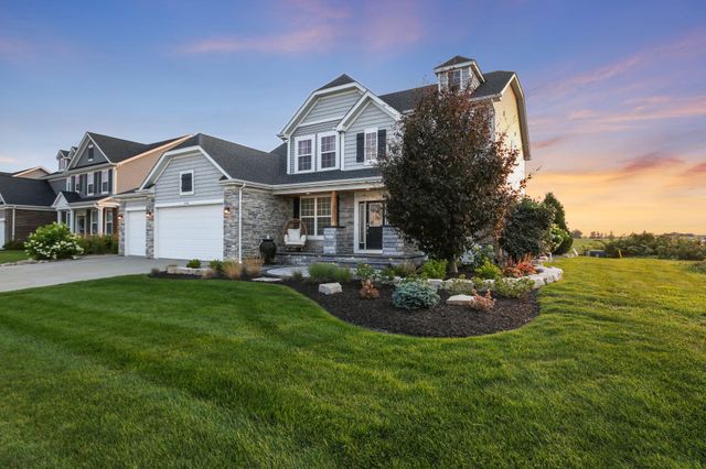 10148 Sentry Drive, St. John, IN 46373