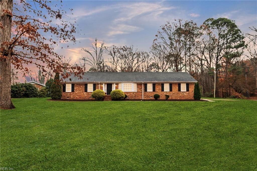 807 Craig DR, Suffolk, VA 23434