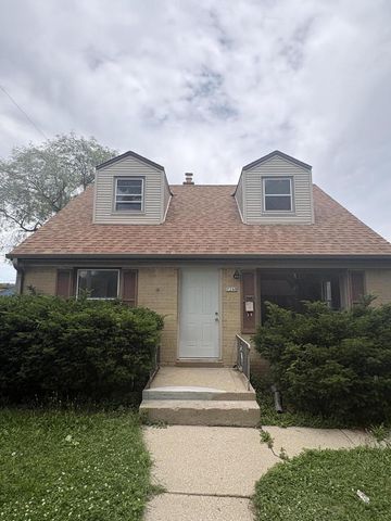 7248 W Potomac AVENUE, Milwaukee, WI 53216
