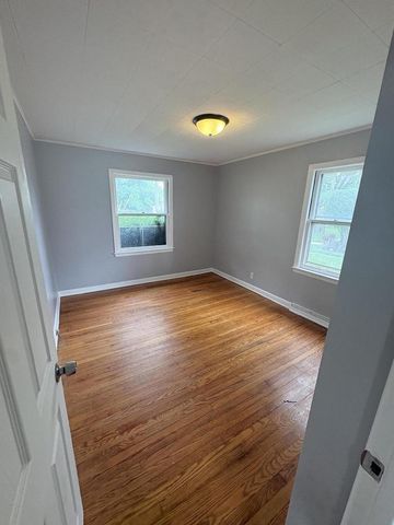 7248 W Potomac AVENUE, Milwaukee, WI 53216