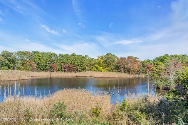 49 N Cherokee Lane, Brick, NJ 08724