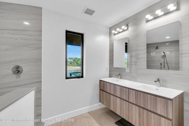 49 N Cherokee Lane, Brick, NJ 08724