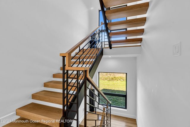 49 N Cherokee Lane, Brick, NJ 08724