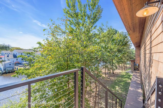 49 N Cherokee Lane, Brick, NJ 08724