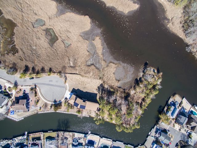 49 N Cherokee Lane, Brick, NJ 08724