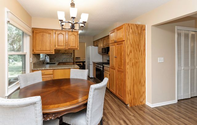 1228 31st Street, West Des Moines, IA 50266