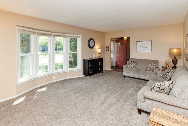1228 31st Street, West Des Moines, IA 50266