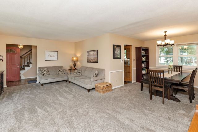 1228 31st Street, West Des Moines, IA 50266