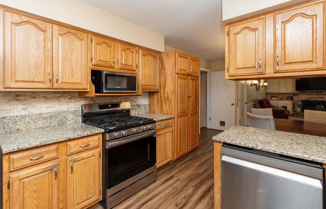 1228 31st Street, West Des Moines, IA 50266