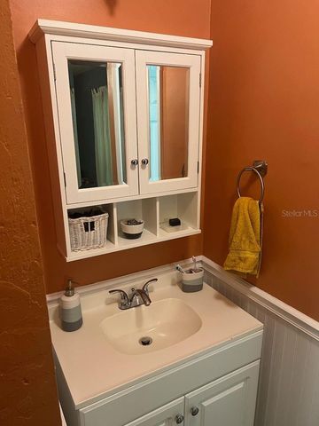 3402 NW 2ND STREET, Gainesville, FL 32609