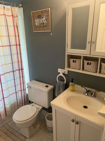 3402 NW 2ND STREET, Gainesville, FL 32609