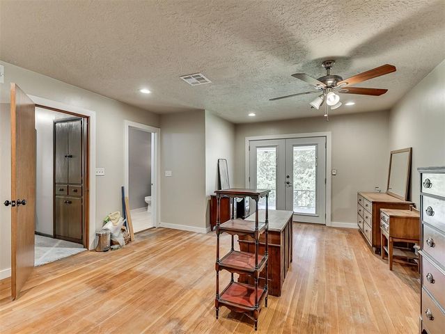 2616 Walnut Road, Norman, OK 73072
