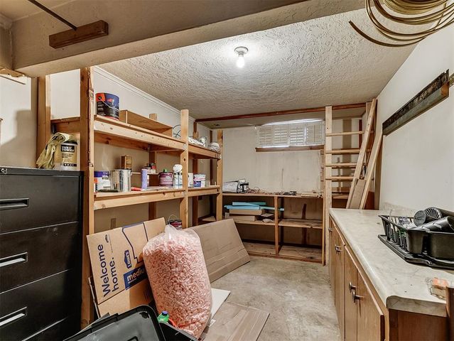 2616 Walnut Road, Norman, OK 73072