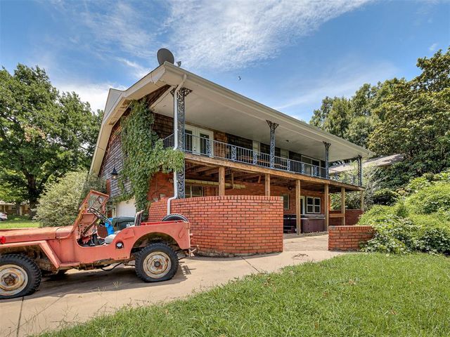 2616 Walnut Road, Norman, OK 73072