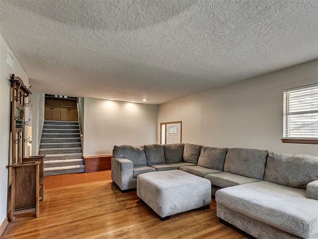 2616 Walnut Road, Norman, OK 73072