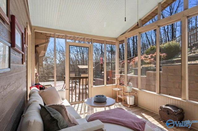 160 Santa Maria Drive, Scottsboro, AL 35769