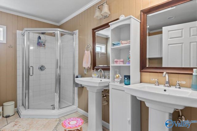 160 Santa Maria Drive, Scottsboro, AL 35769