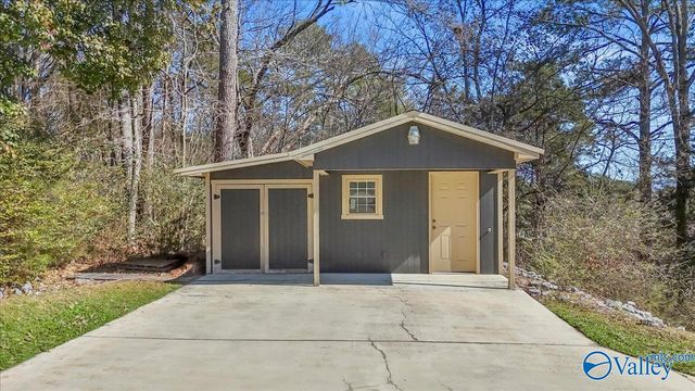 160 Santa Maria Drive, Scottsboro, AL 35769