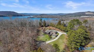 160 Santa Maria Drive, Scottsboro, AL 35769