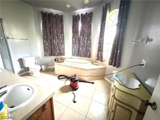 2700 Rita AVE N, Lehigh Acres, FL 33971