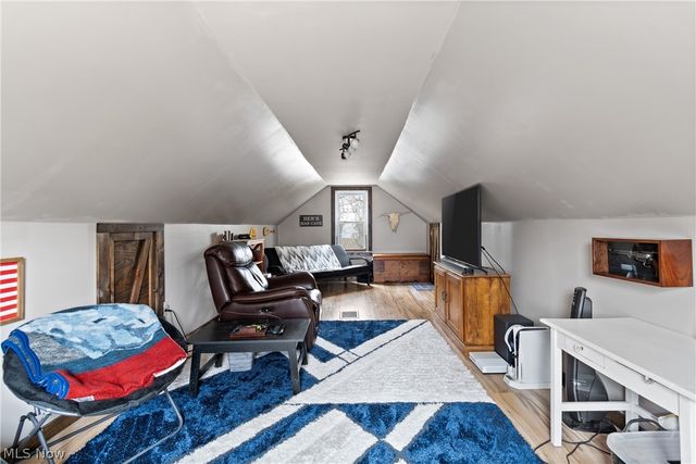 702 Sherwood Drive, Wooster, OH 44691