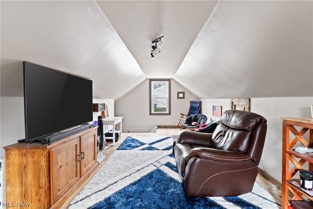 702 Sherwood Drive, Wooster, OH 44691