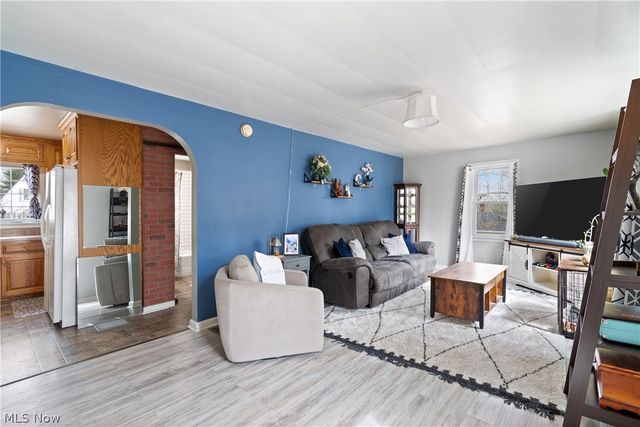 702 Sherwood Drive, Wooster, OH 44691