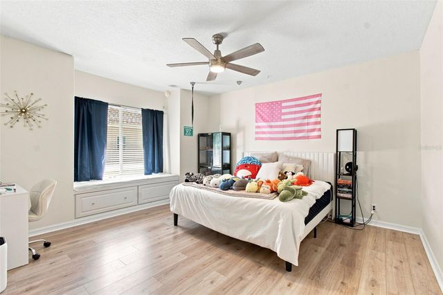 9212 PINE ISLAND COURT, Tampa, FL 33647