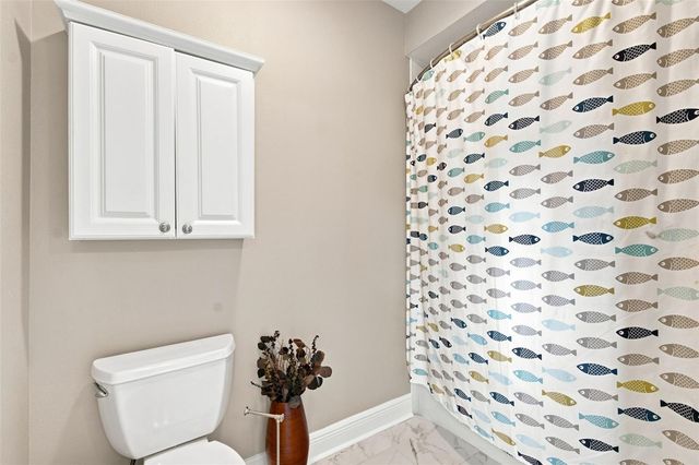 9212 PINE ISLAND COURT, Tampa, FL 33647