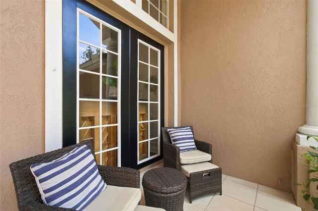 9212 PINE ISLAND COURT, Tampa, FL 33647