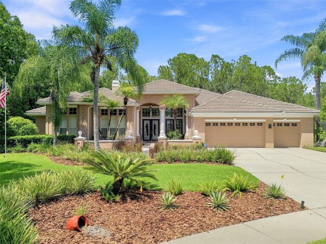 9212 PINE ISLAND COURT, Tampa, FL 33647