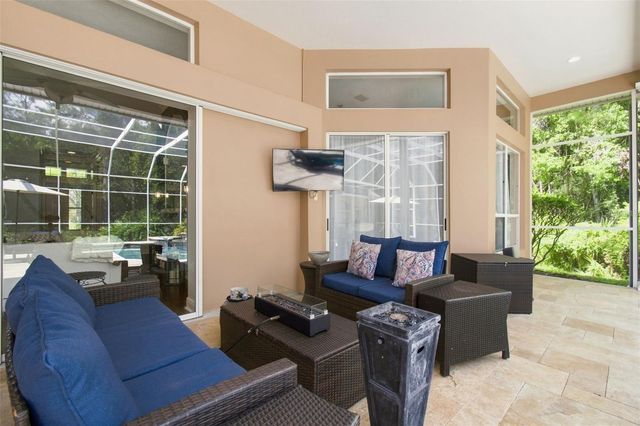 9212 PINE ISLAND COURT, Tampa, FL 33647