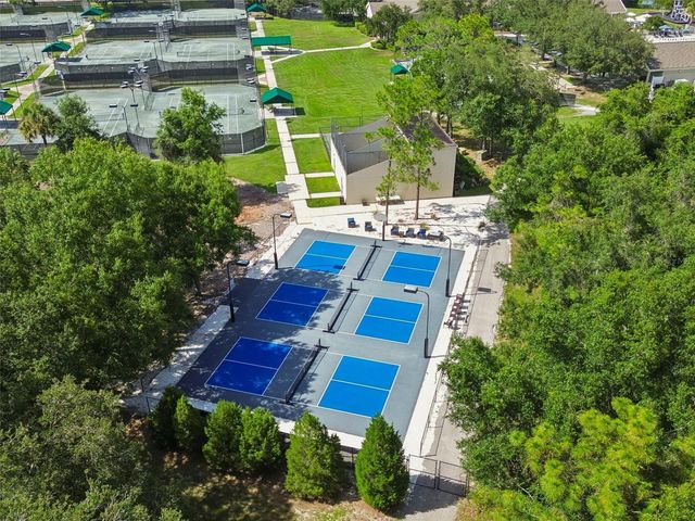 9212 PINE ISLAND COURT, Tampa, FL 33647