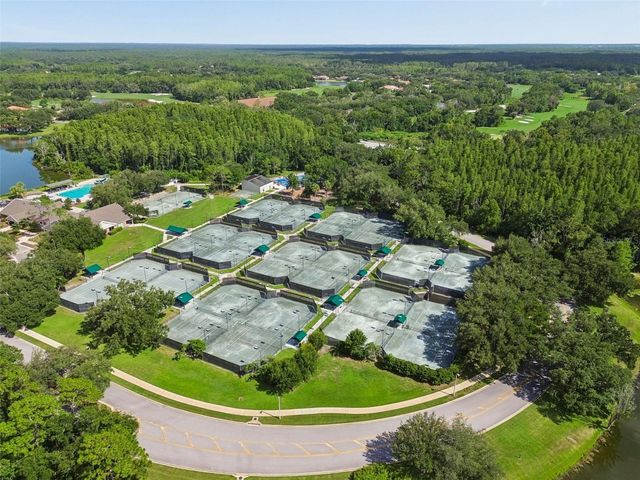 9212 PINE ISLAND COURT, Tampa, FL 33647