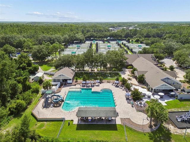 9212 PINE ISLAND COURT, Tampa, FL 33647