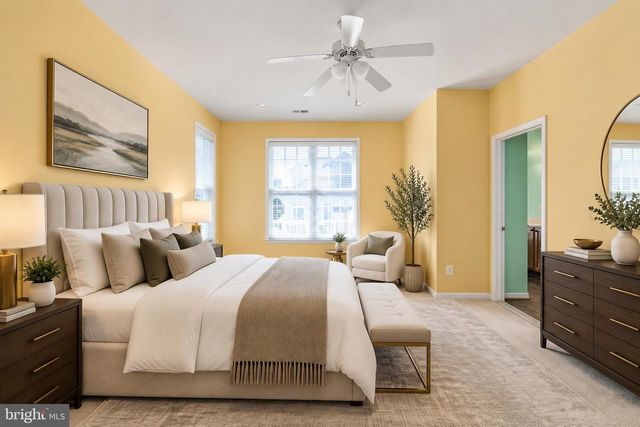 5706 W KESSLERS XING, Fredericksburg, VA 22407